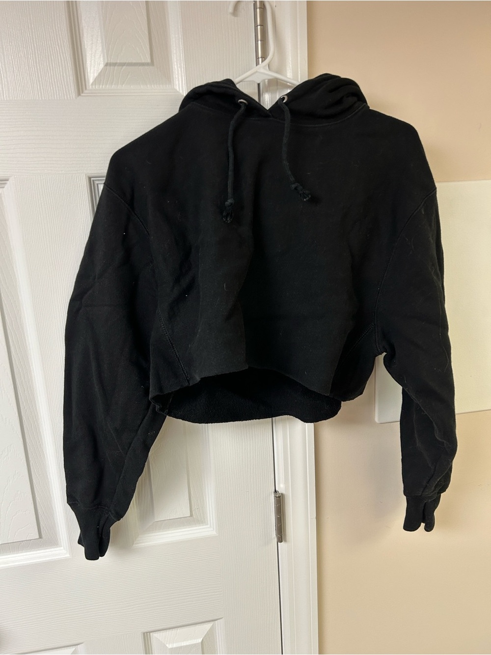 Champion Reverse Weave Black Cropped Hoodie